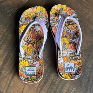 Reef Kids Floral Sandals in Orange and Yellow